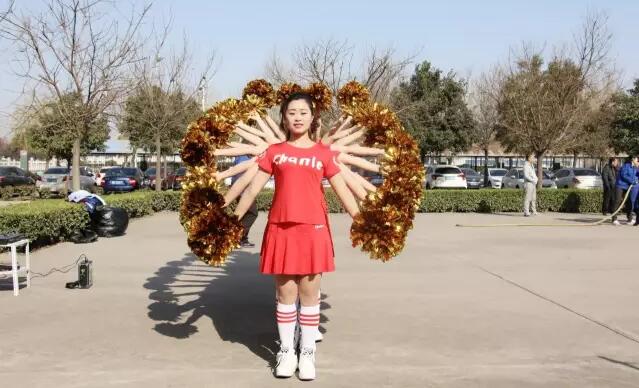 “全員大健身，與華重同行”為主題的“三八”運(yùn)動會