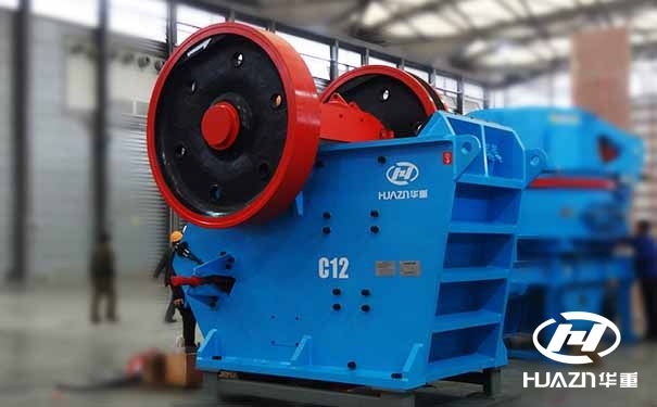 顎式破碎機(jī)顎板使用壽命延長(zhǎng)的具體方案分析