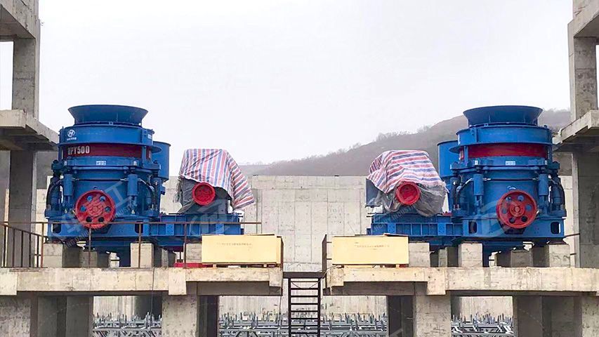 圓錐破碎機